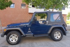 Jeep Wrangler 2.4 TL