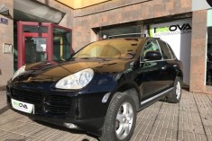 Porsche Cayenne -