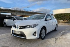 Toyota Auris Hybrid Active Touring Sports