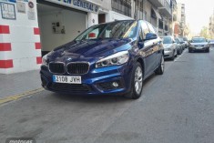 BMW Serie 2 advance tourer