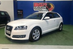 Audi A3 1.6 TDI 105cv Attraction