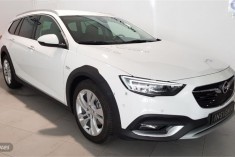 Opel Insignia CT 2.0 CDTi Turbo D 4x4 Country Tourer