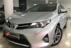 Toyota Auris Hybrid Active