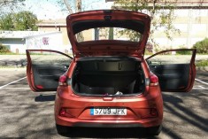 Hyundai i20 1.2 Coupé Klass Orange