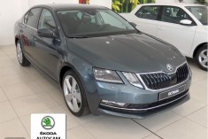 Skoda Octavia 2.0TDI CR Style DSG 110kW