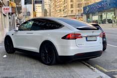 Tesla Model X P100D
