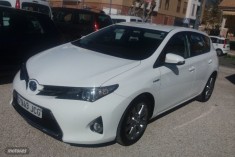 Toyota Auris 1.8 140H Hybrid Active