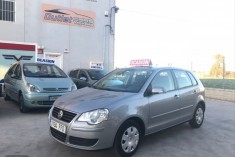 Volkswagen Polo 1.4 Advance 80cv
