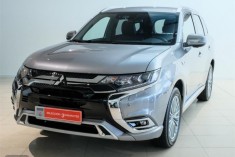 Mitsubishi Outlander PHEV Motion 4WD