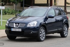 Nissan Qashqai 2.0 dCi TEKNA PREMIUM 4x4 17 Piel Negra