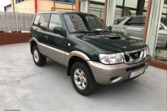 Nissan Terrano II 2.7 TDi Luxury 3p