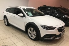 Opel Insignia CT 2.0 CDTi Turbo D 4x4 Country Tourer