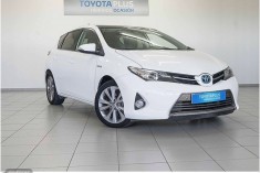 Toyota Auris Hybrid Advance