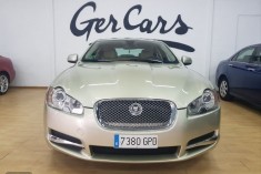 Jaguar XF 3.0 V6 Luxury