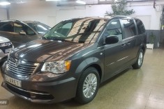 Lancia Voyager 2.8 CRD SILVER