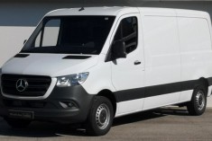 Mercedes Sprinter 211 CDI MEDIO 3.0T