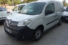Renault Kangoo FURGON 1.5 DCI 75 CV DOBLE PUERTA LATERAL.