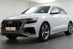 Audi Q8 50 TDI quattro S line AIR AHK LM21