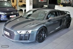 Audi R8 COUPE V10 PLUS QUATTRO