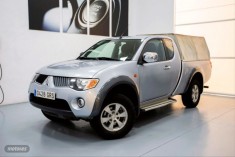 Mitsubishi L 200 2.5 DID Club Cab Invite