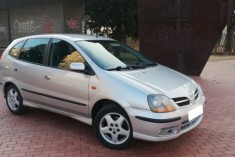 Nissan Almera tino 2.2dCi 112 Visia