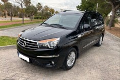 Ssangyong Rodius eXdi Premium