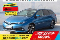 Toyota Auris 1.8 140H Feel Touring Sports