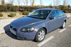 Volvo S 40 MOMENTUM 2.4