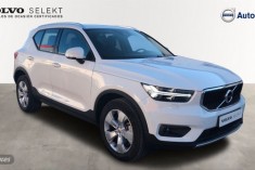 Volvo XC40 2.0 T4 Momentum Auto