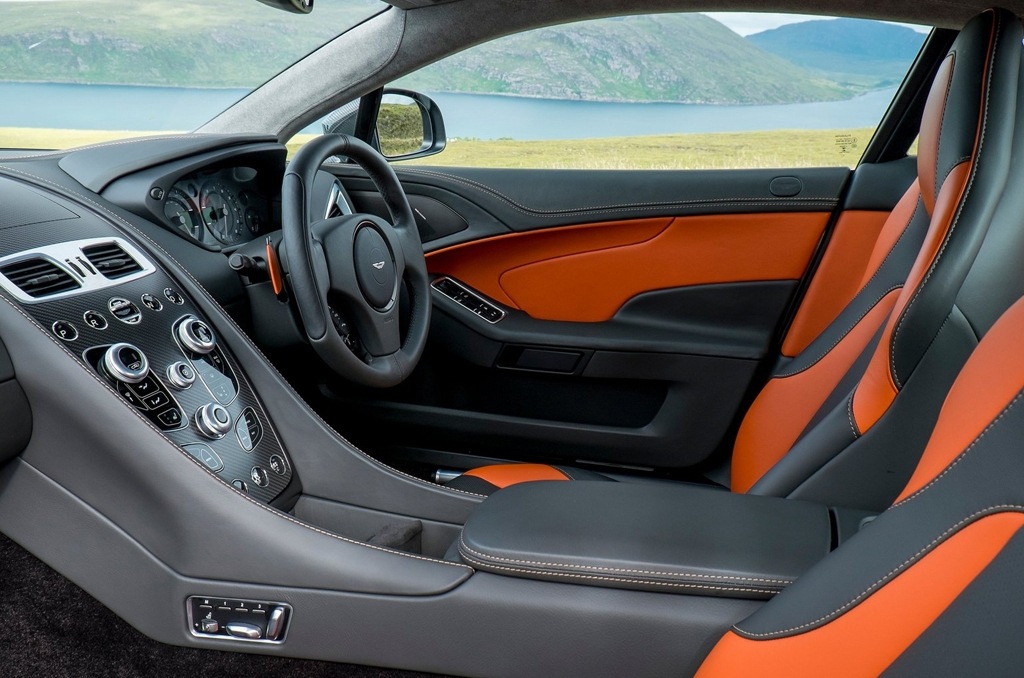 Aston Martin Vanquish Vanquish