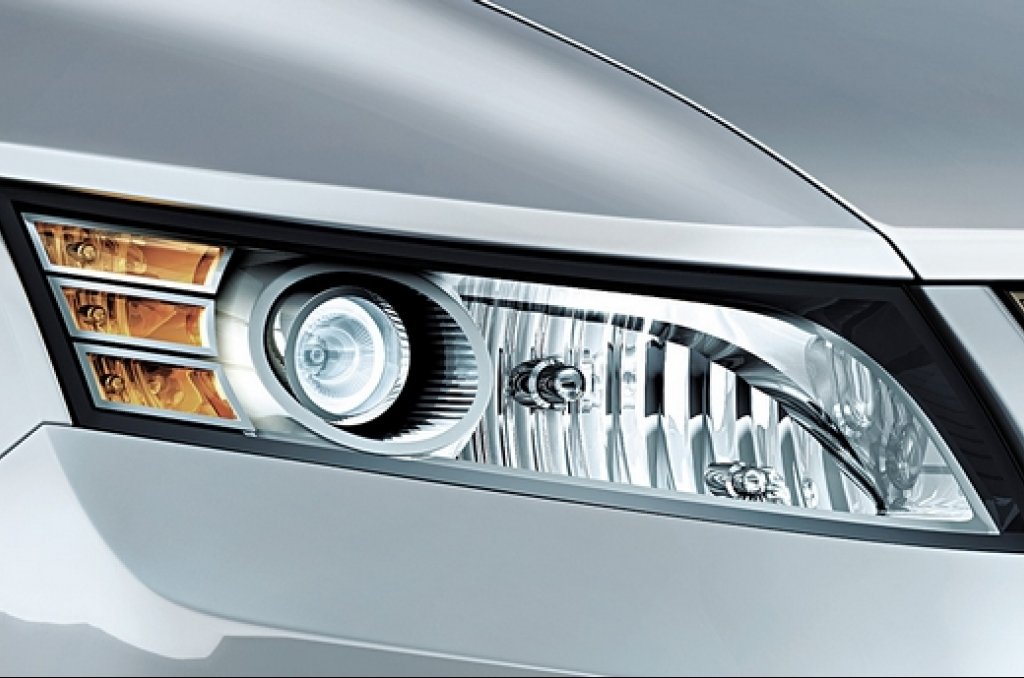 BYD E6