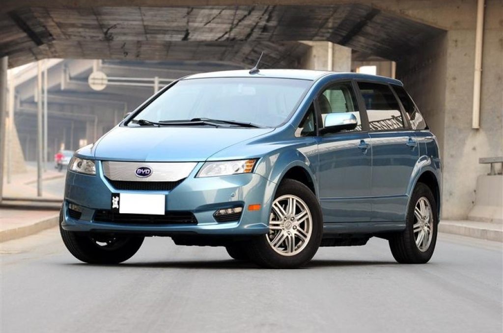 BYD E6