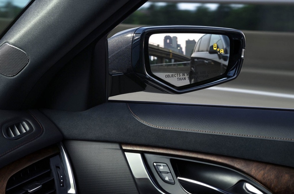 Cadillac CTS CTS