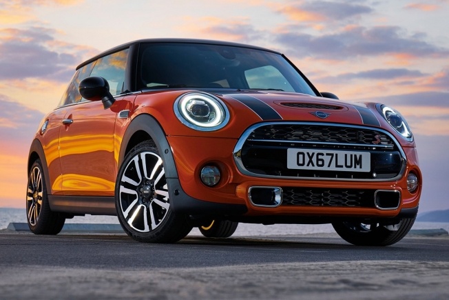 Ficha Técnica Mini Hatch One D Motores