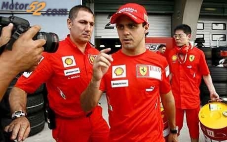 Massa debe ganar y rezar