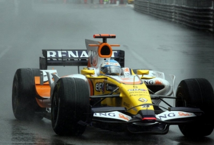 Mónaco y la lluvia coronan a Hamilton y dejan sin puntos a Fernando Alonso