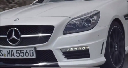 El Mercedes-Benz SLK 55 AMG ahora en vídeo