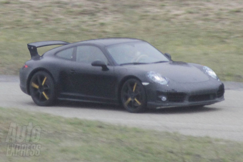 Fotos espías del nuevo Porsche 911 GT3