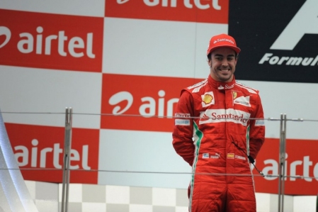 Domenicali: “Tenemos el lujo de tener a Alonso con nosotros, es el número uno”