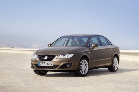SEAT elimina las motorizaciones gasolina de la oferta Exeo
