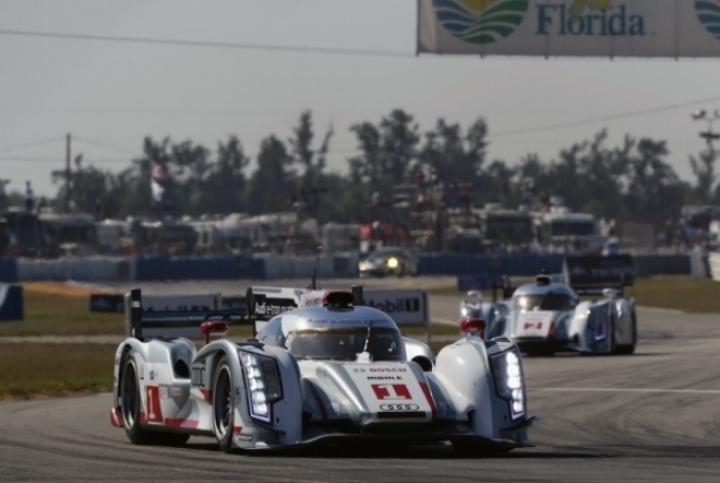Audi firma un doblete sin competencia