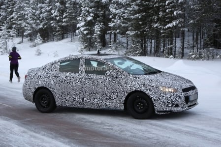 Chevrolet Cruze 2016, fotos espía