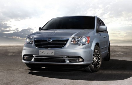 Lancia Voyager S, nueva versión especial pensando en las familias