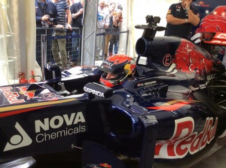 Max Verstappen se defiende de las críticas por su exagerada juventud