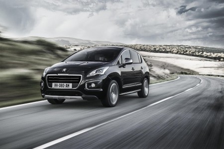 La familia 3008 y 5008 de Peugeot crece con el cambio EAT6