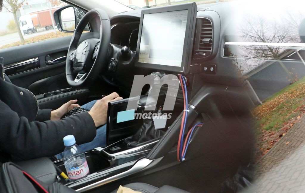 El interior del nuevo gran SUV de Renault descubierto