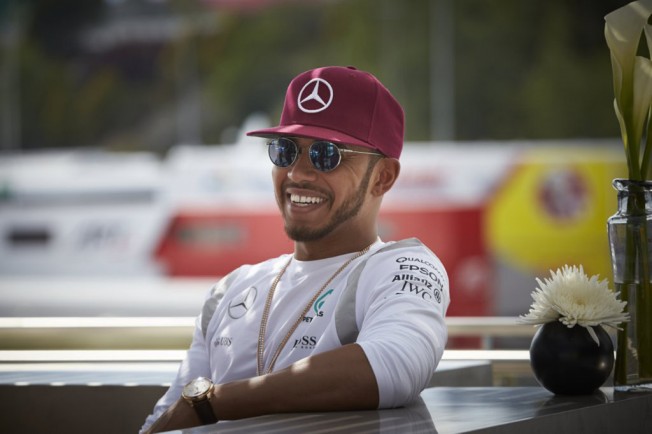 GP España: Lewis Hamilton para los pies a Rosberg en clasificación