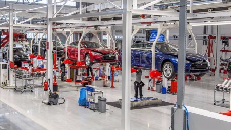 La transición al coche eléctrico eliminará puestos de trabajo según Continental