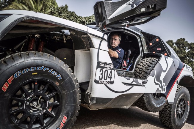 Carlos Sainz Jr Took Revenge On His Dad During 2018 Dakar Victory
