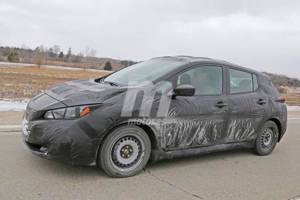 nissan-leaf-2018-201733853_5.jpg